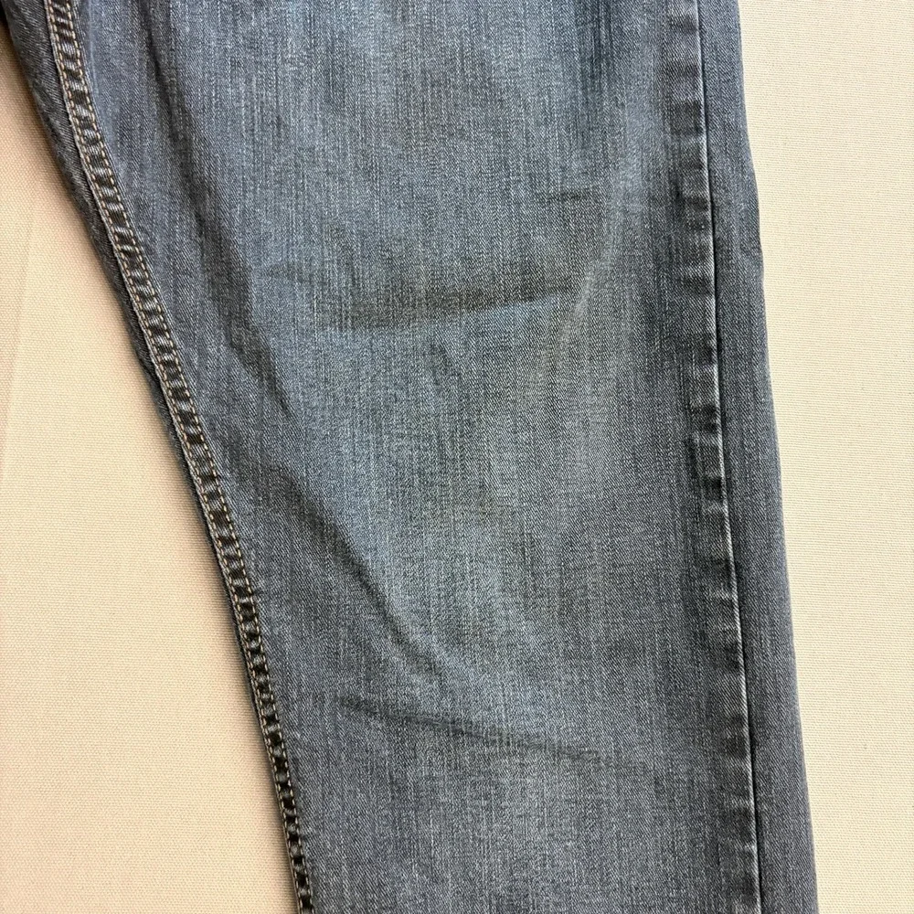 Wrangler Mens 36x26 Regular Taper Stretch Blue Jeans Medium Wash Denim 96RTWSH